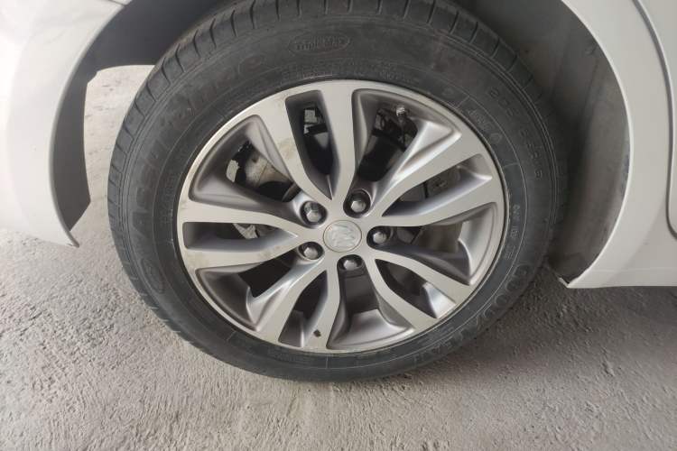 Used Buick GT 2019 18T Automatic Connected Elite Model China VI Standard Right Rear Wheel Hub