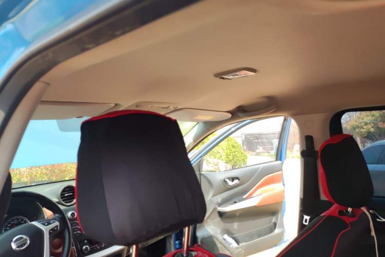 Used Dongfeng Ruichi 6 2020 2.3T Automatic 2WD Diesel Luxury Version China VI Standard Long Cargo Bed M9T
