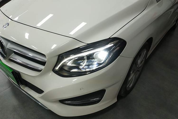 Used Mercedes-Benz B-Class 2015 B 200 Fashion Model
