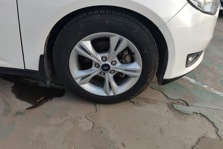 Used Ford Focus 2017 Sedan 1.6L Automatic Comfort Plus SmartDrive Edition
