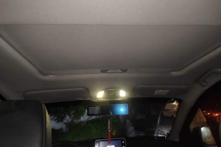 Used Wuling Hongguang S3 2018 1.5L Manual Luxury Model China V Standard
