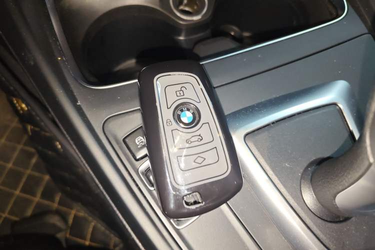 Used BMW 1 Series 2018 118i Sport Design Package
