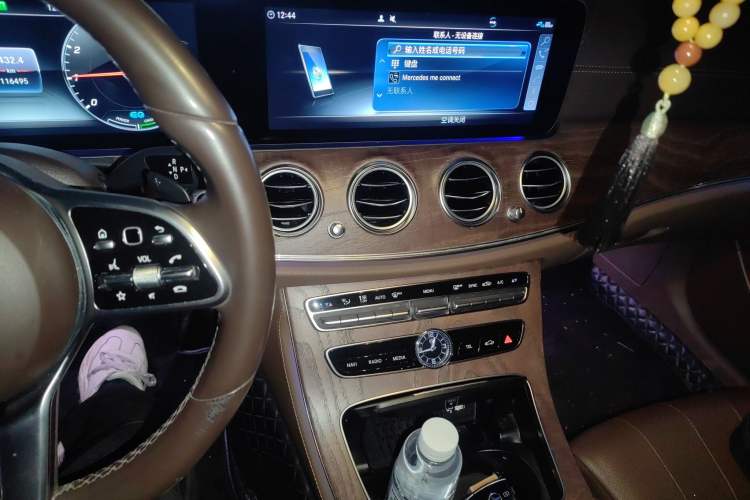 Used Mercedes-Benz E-Class 2020 E 260 L
