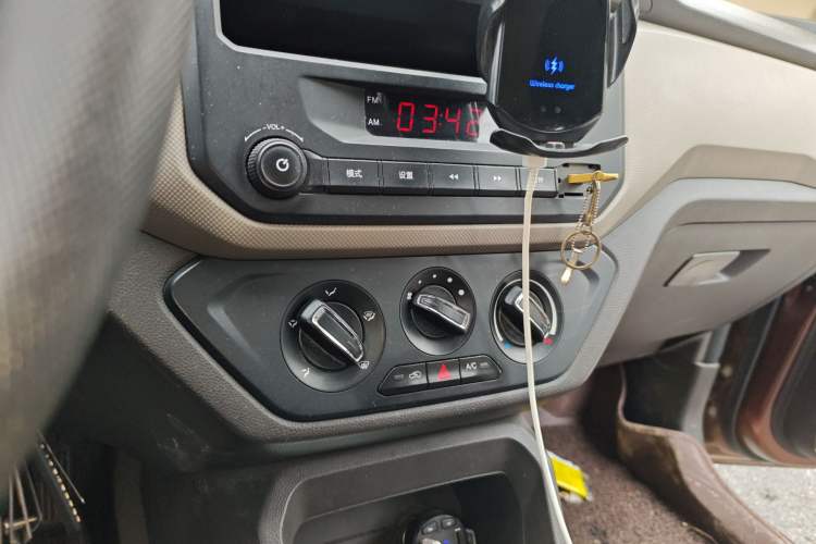 Used Wuling Hongguang 2019 1.5L S Standard Version China VI LAR
