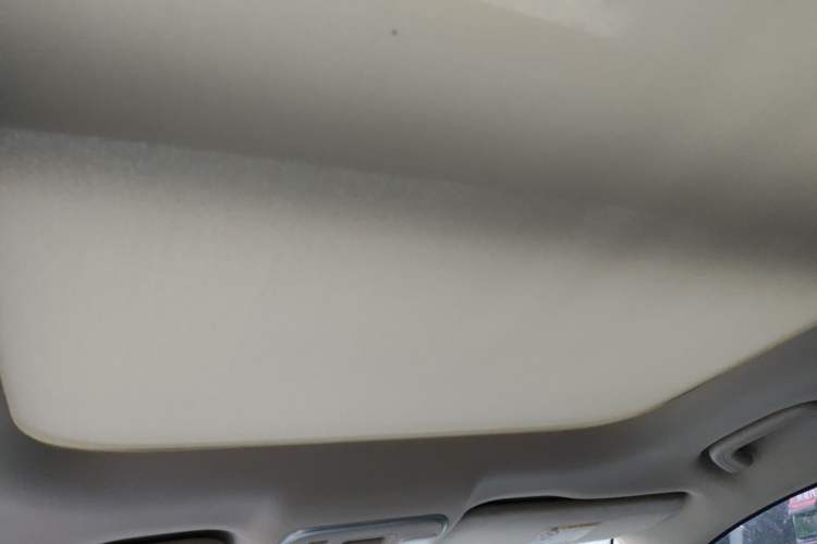 Used Geely Auto Emgrand X7 Sport 2018 1.8TD Automatic Two-Wheel Drive Smart Connect 4G Internet Edition