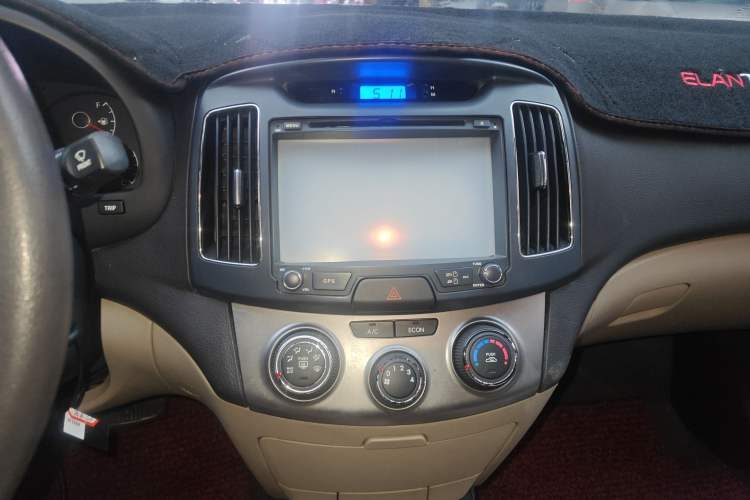 Used Hyundai Celesta 2015 1.6L Automatic Comfort Model