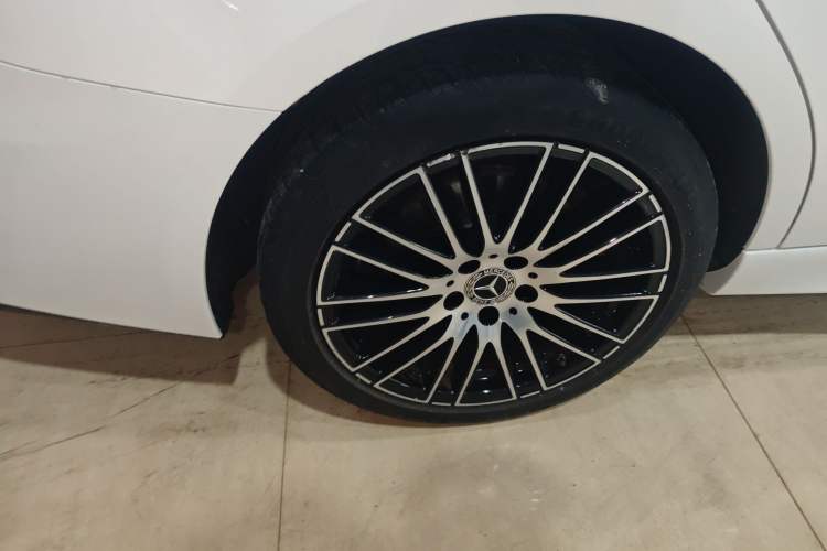 Used Mercedes-Benz C-Class 2024 Restyled C 260 L Sport Edition Exterior 5