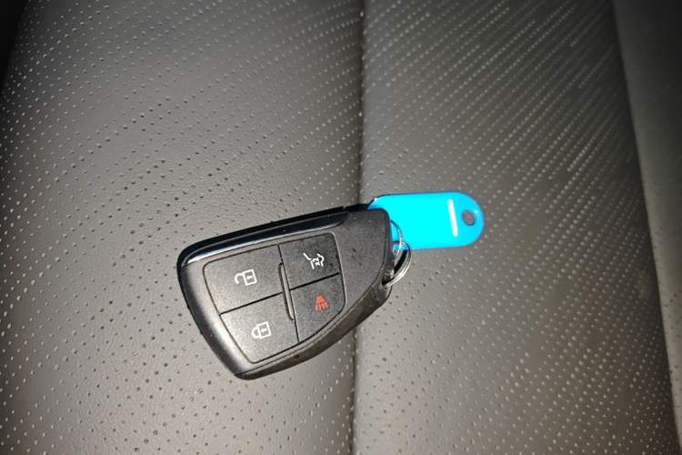 Used Buick Envision 2024 Encore S 25T Ignite Black Style Edition Vehicle Key