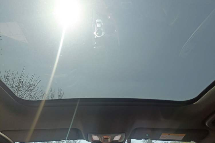 Used CHANGAN UNI-V 2022 1.5T Prestige Version
