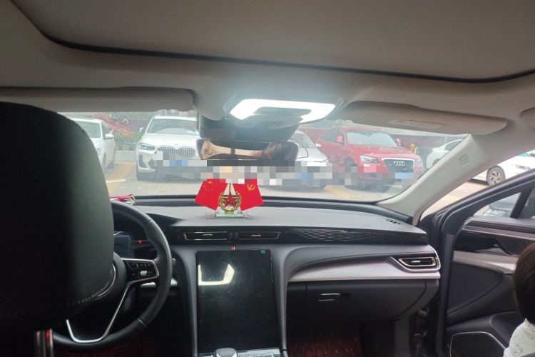 Used Hongqi H5 2023 2.0T Automatic Smart Connect Flagship Edition