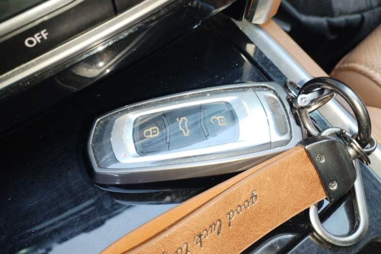 Used Geely Auto Emgrand GT 2017 2.4L Zunya Model
