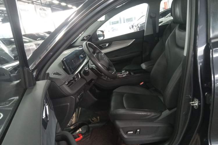 Used Chery Tiggo 8 PLUS 2021 290TGDI DCT Haoting Edition