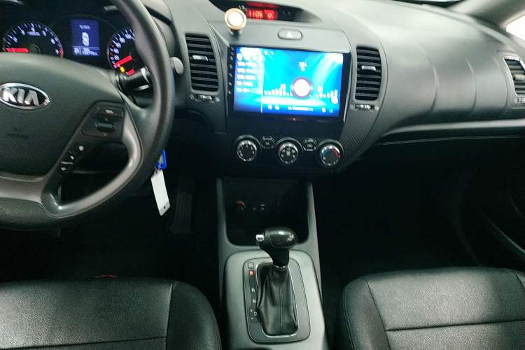 Used Kia K3 2015 1.6L Automatic GL
