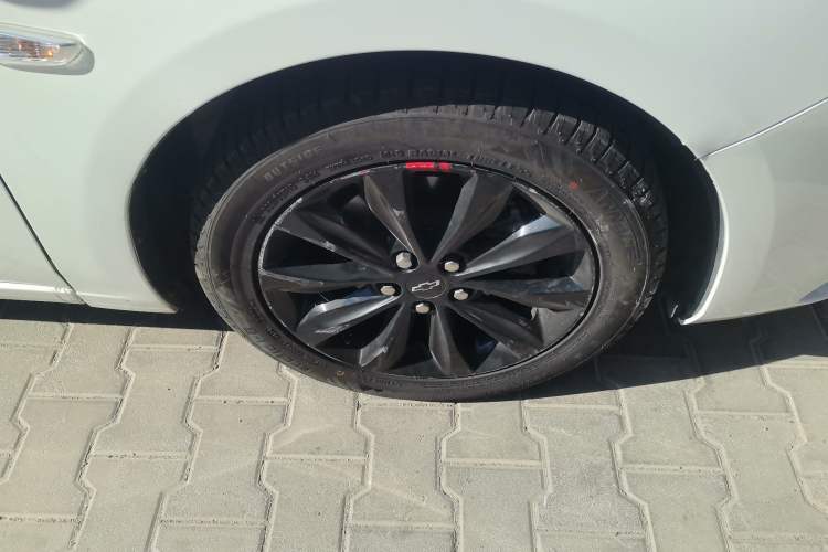 Used Chevrolet Monza 2019 Redline 320T Dual-Clutch Joyful Edition China VI Standard