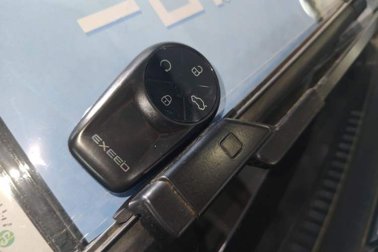 Used EXEED Stellar C-DM 2024 1.5T Long-Range Pro
