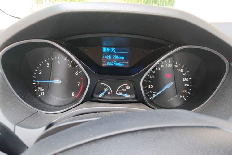 Used Ford Focus 2017 Hatchback 1.6L Automatic Fashion Edition Smart Drive Version