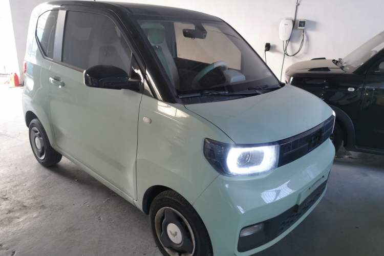 Used Wuling Hongguang MINIEV 2022 Macaron Premium Model – Lithium Iron Phosphate
