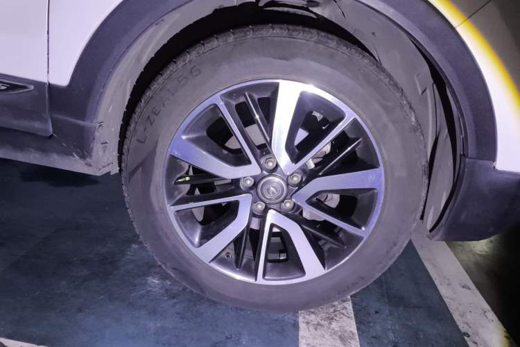 Used CHANGAN CS55 2017 1.5T Automatic Xuan Dong Model Right Front Wheel Hub
