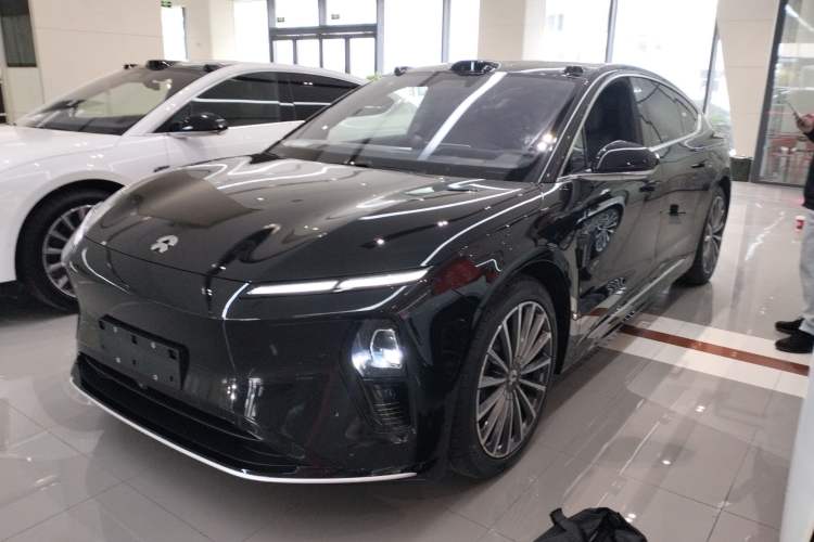 Used Nio ET9 2025 100 kWh