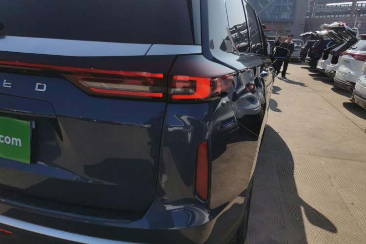 Used EXEED Lanyue 2021 390T Two-Wheel Drive Starry Edition
