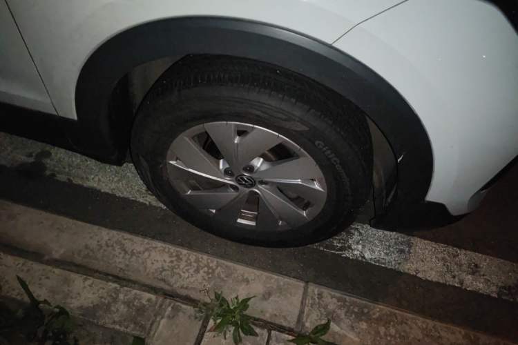 Used Volkswagen Tharu 2025 New Sharp 1.5L Sharp Edition Right Front Wheel Hub