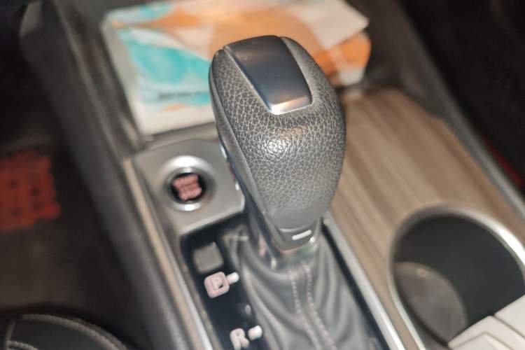 Used Nissan Teana 2021 2.0L XL Comfort Edition Gear Lever