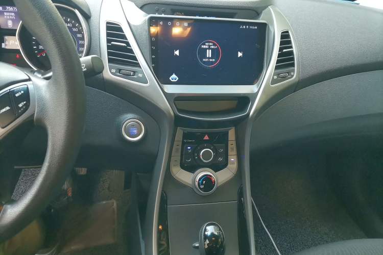 Used Hyundai Elantra (5th Generation / Langdong) 2016 1.6L Automatic Prestige Model
