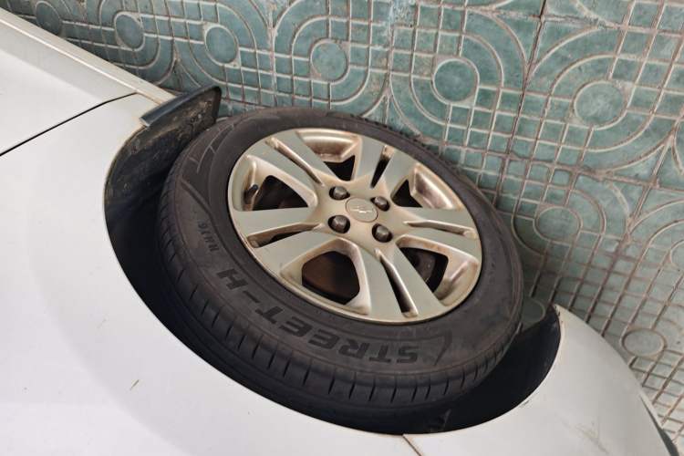 Used Chevrolet Lova RV 2016 1.5L Automatic Smart Drive Edition
