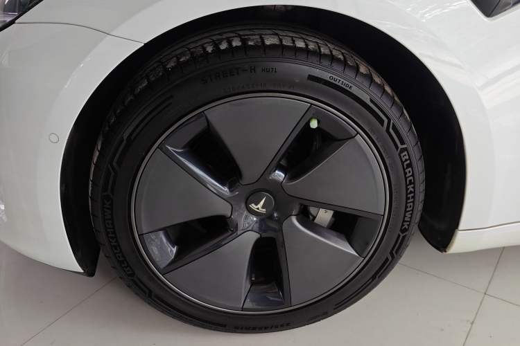 Used Tesla Model 3 2022 Rear-Wheel-Drive Version