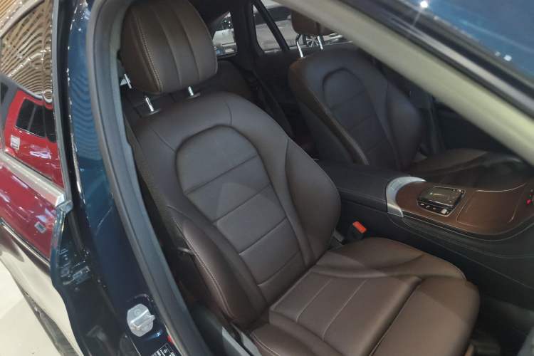 Used Mercedes-Benz GLC 2021 GLC 300 L 4MATIC Dynamic Model
