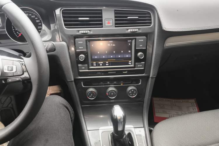 Used Volkswagen Golf 2018 230TSI Automatic Comfort Model