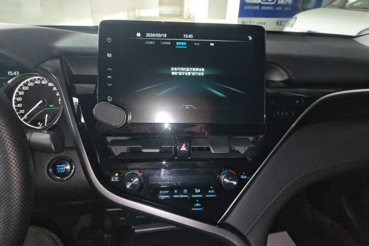 Used Toyota Camry 2021 2.0G Luxury Edition
