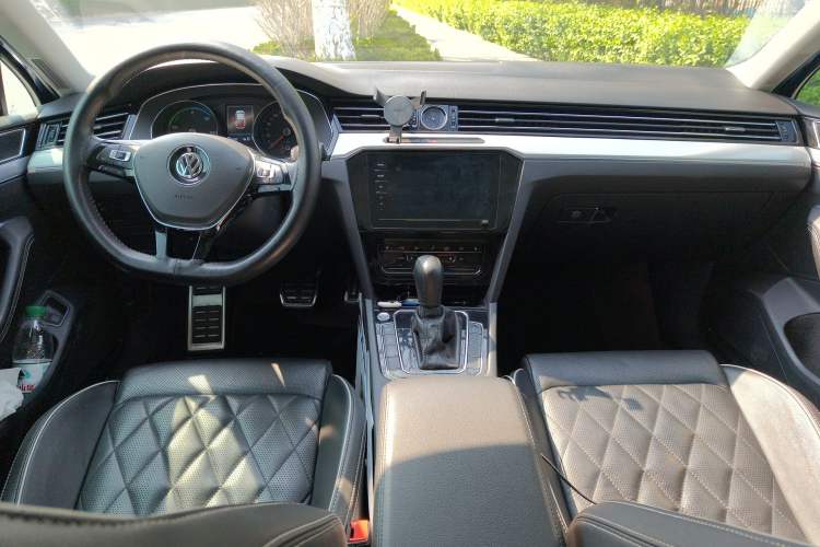 Used Volkswagen Magotan GTE Plug-in Hybrid 2020 GTE Luxury Model
