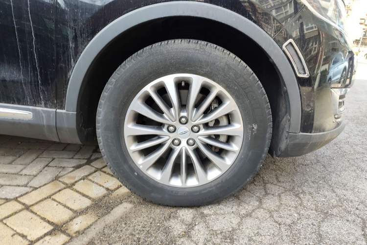 Used Lincoln MKX 2018 2.0T Four-Wheel Drive Zunya Edition
