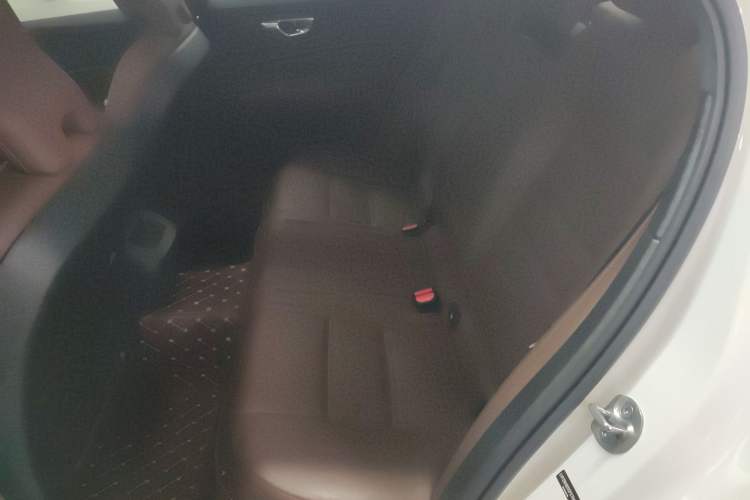 Used Volvo S60 2025 B4 Zhiyi Luxury Edition
