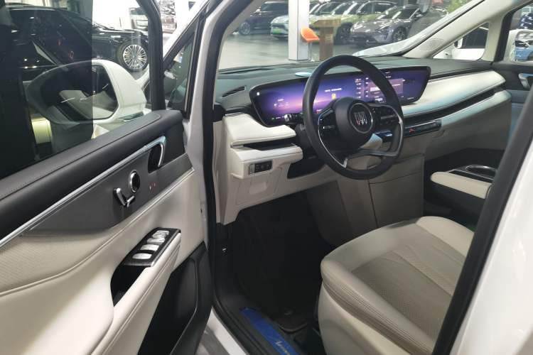 Used Buick GL8 New Energy 2024 Lu Zun Smart Edition 7-Seater Driver Seat