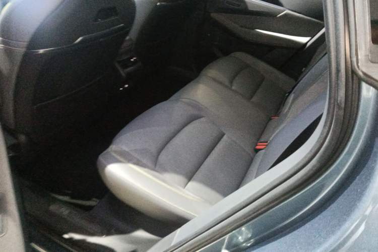 Used Lynk & Co 08 EM-P 2023 220 km Limited-Time Edition