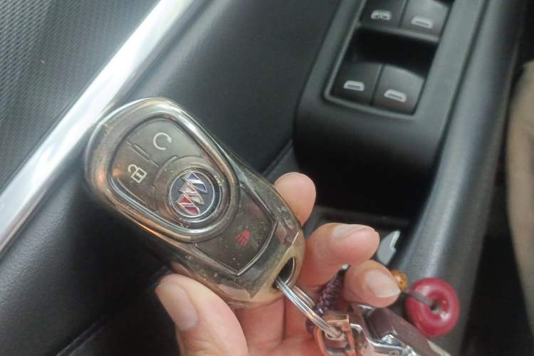 Used Buick Enclave 2020 28T Two-Wheel Drive Zhanqi Version
