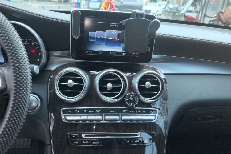 Used Mercedes-Benz GLC 2016 GLC 260 4MATIC Dynamic Edition