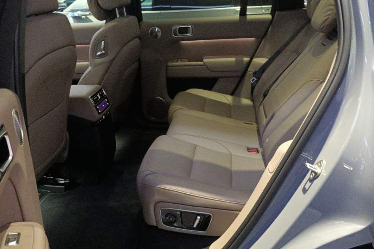 Used Li Auto L7 2025 Ultra Smart Refreshed Edition
