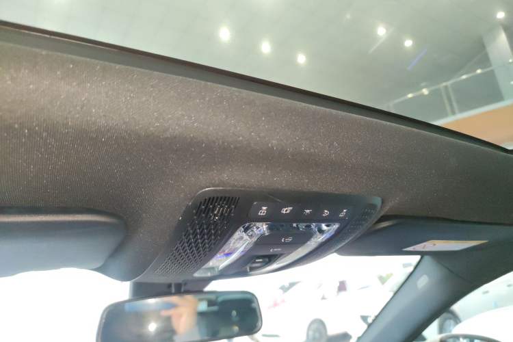 Used Mercedes-Benz A-Class 2022 Restyled A 200 L Sport Sedan Fashion Version Headliner