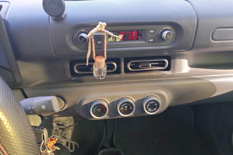 Used Wuling Zhiguang New Energy 2025 Standard Model