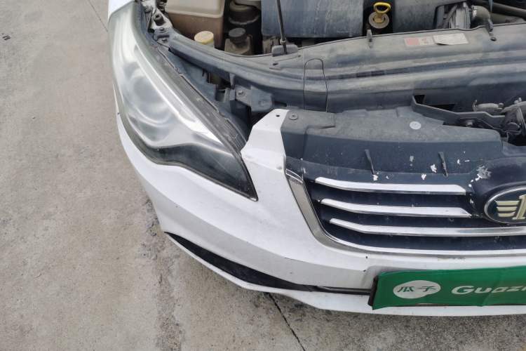 Used Bestune B50 2013 1.6L manual luxury version
