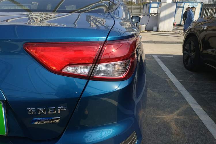 Used Nissan Lannia 2018 1.6L CVT Cool Trendy Sound Edition
