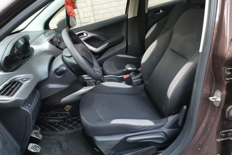 Used Peugeot 2008 2014 1.6L Manual Trend Edition