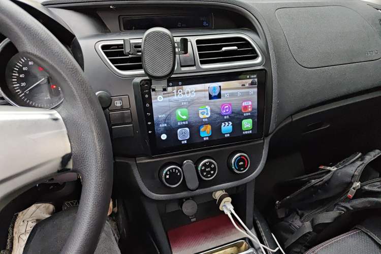 Used HYOSOW S2 2016 1.5L Manual Luxury Edition China IV Audio And AC Panel