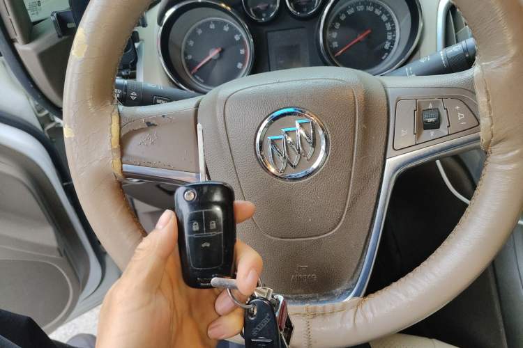 Used Buick GT 2013 GT 1.6L Manual Entry-Level Model