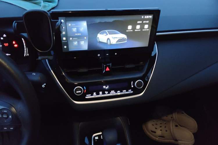 Used Toyota Levin 2024 Smart Electric Hybrid Dual-Engine 1.8L Leading Edition