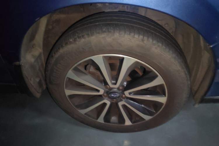 Used Subaru Forester 2018 2.5i Luxury Navigation Edition with EyeSight
