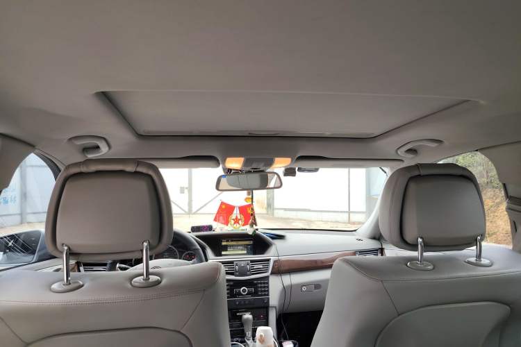 Used Mercedes-Benz E-Class 2011 E 200 L CGI Elegant Model